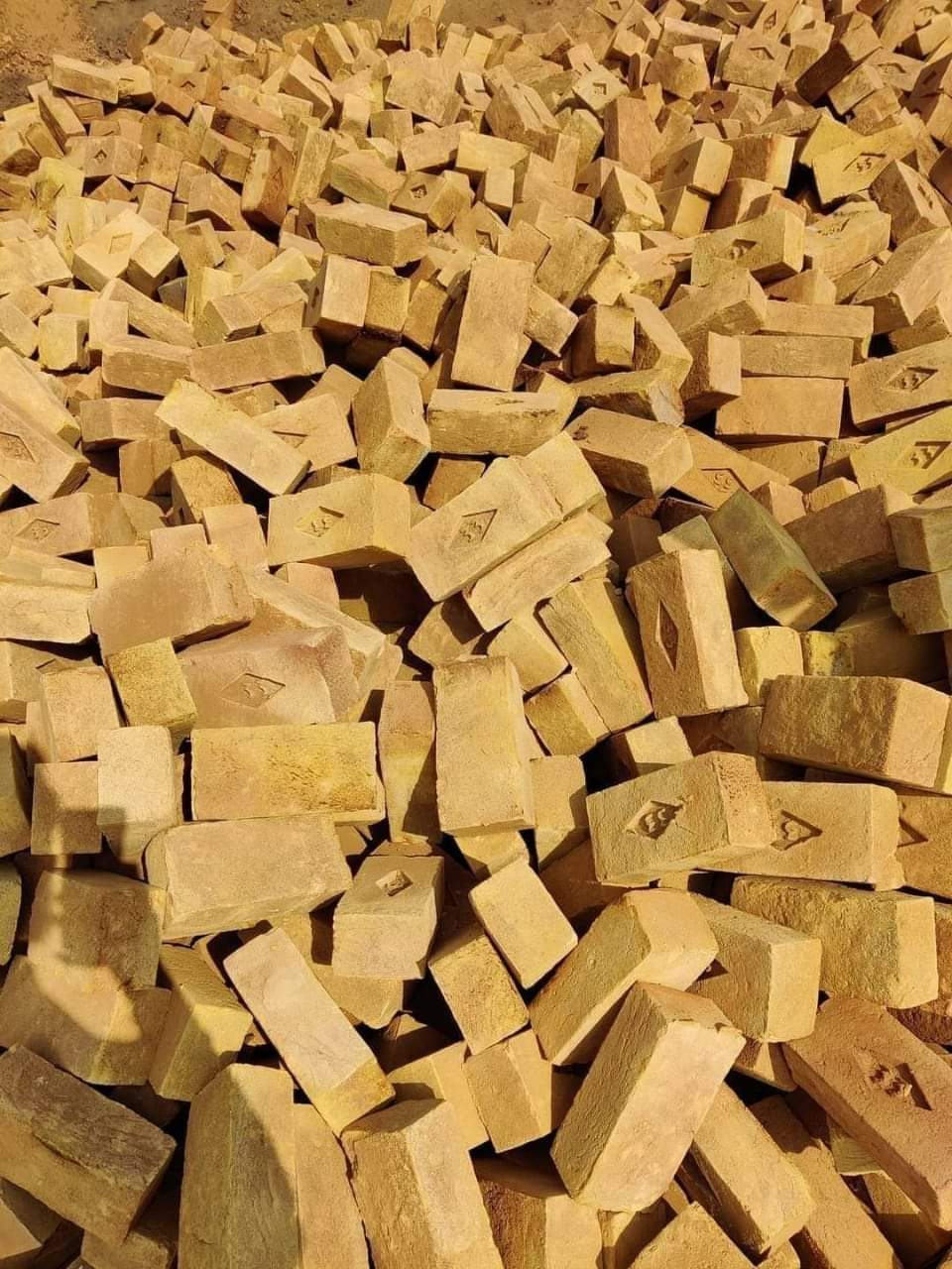 33 construction brick stock supplied by Al-Sayed Building Materials